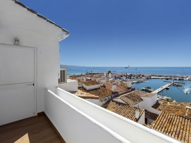 Penthouse in Puerto Banús
