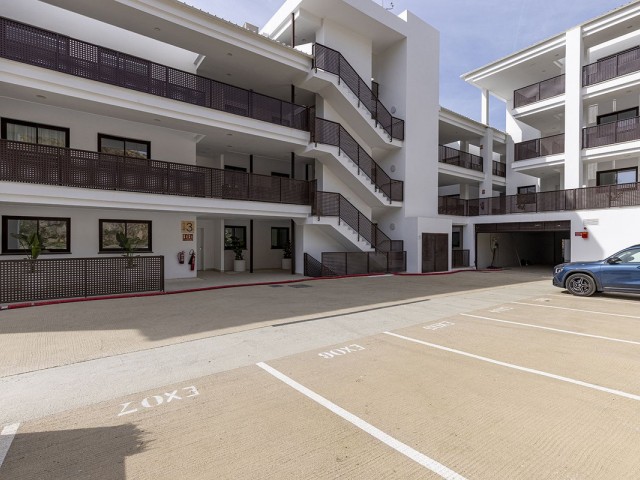 2 Bedrooms Apartment in Fuengirola
