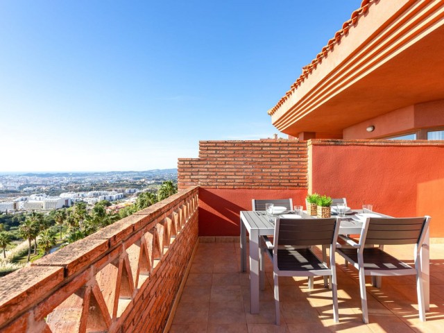 3 Bedrooms Apartment in Carvajal