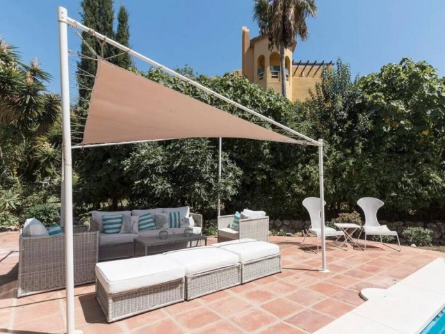 4 Bedrooms Townhouse in Marbella