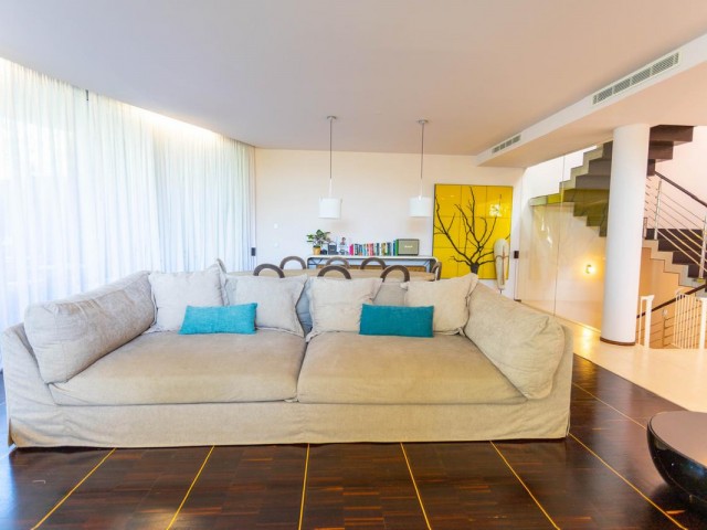 4 Bedrooms Villa in The Golden Mile