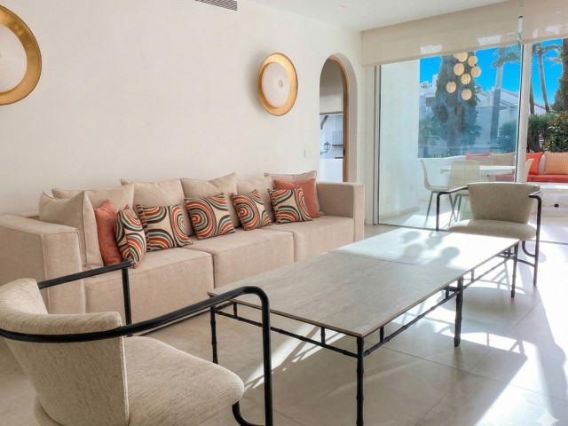 3 Bedrooms Apartment in Puerto Banús