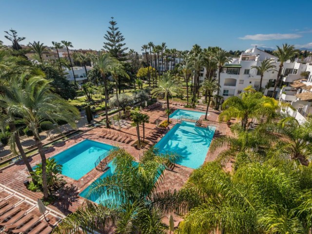 3 Bedrooms Apartment in Puerto Banús