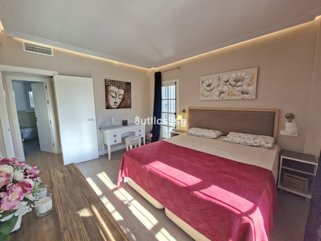 3 Soveroms Leilighet i Nueva Andalucía