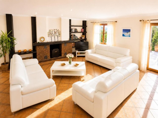 6 Bedrooms Townhouse in Fuengirola