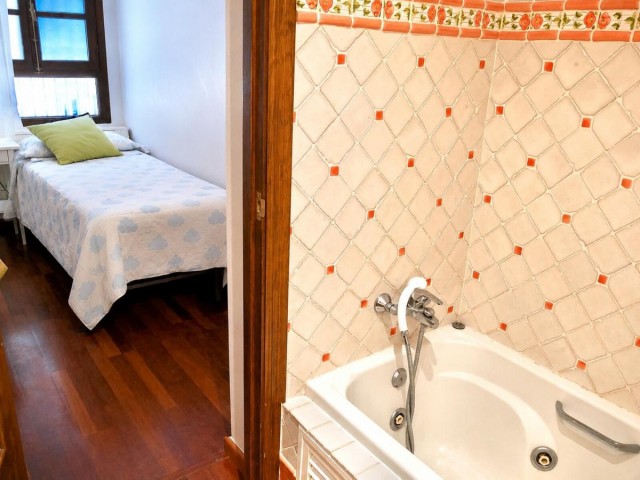 6 Bedrooms Townhouse in Fuengirola