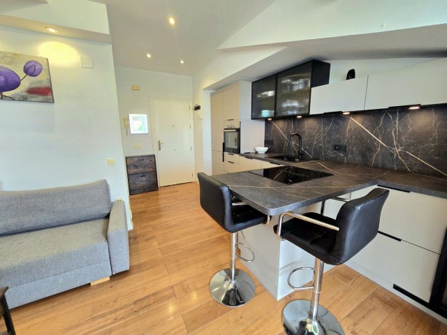 Kattohuoneisto, The Golden Mile, R5378989