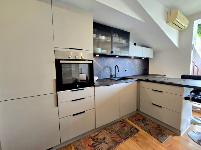 Kattohuoneisto, The Golden Mile, R5378989