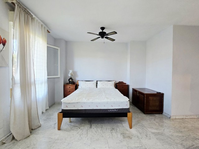 3 Schlafzimmer Apartment in Nueva Andalucía
