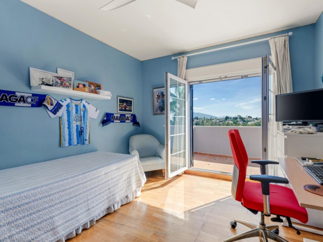 3 Bedrooms Villa in Estepona