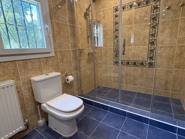 4 Schlafzimmer Villa in La Cala de Mijas