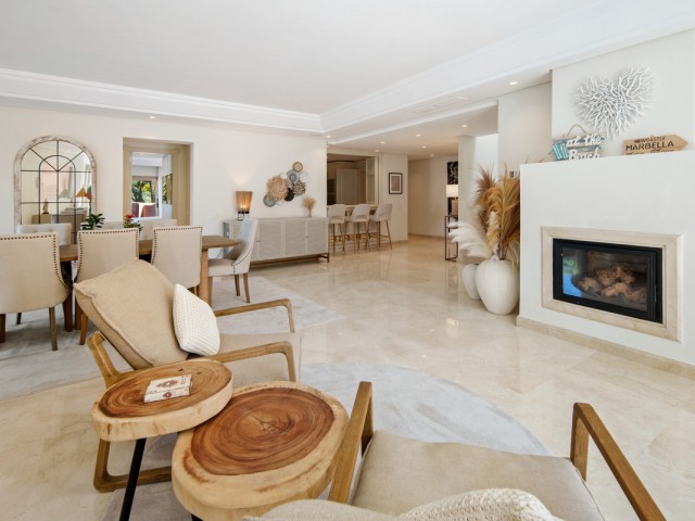 3 Bedrooms Apartment in Marbella