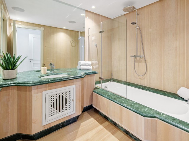 3 Bedrooms Apartment in Marbella