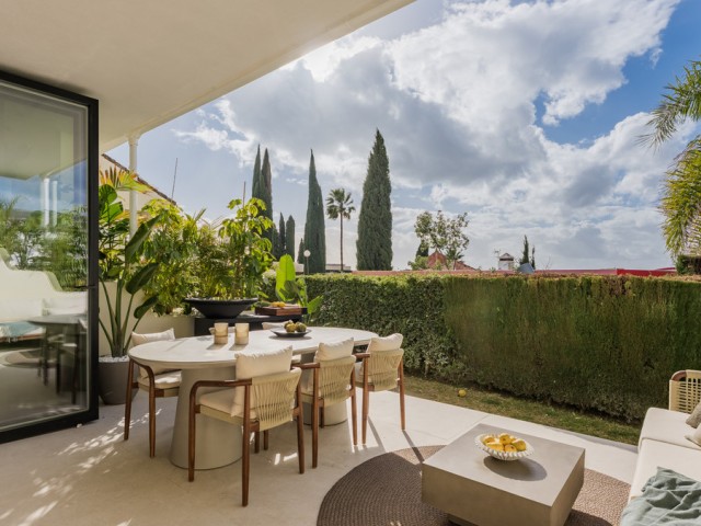 3 Schlafzimmer Reihenhaus in Nueva Andalucía