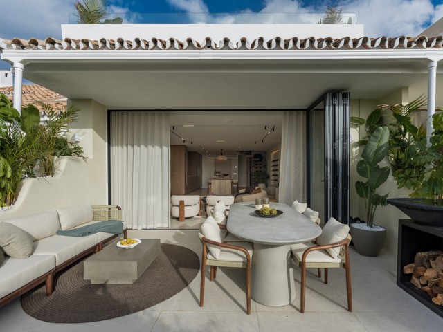 3 Schlafzimmer Reihenhaus in Nueva Andalucía