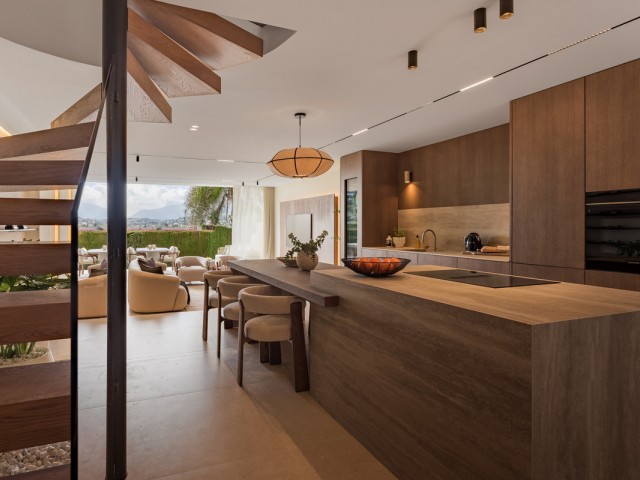3 Schlafzimmer Reihenhaus in Nueva Andalucía