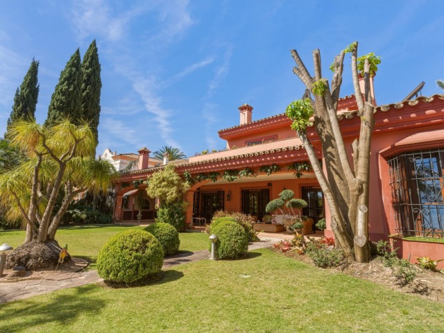 6 Schlafzimmer Villa in Guadalmina Alta