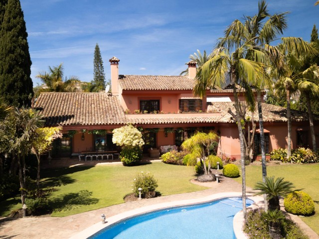 6 Schlafzimmer Villa in Guadalmina Alta