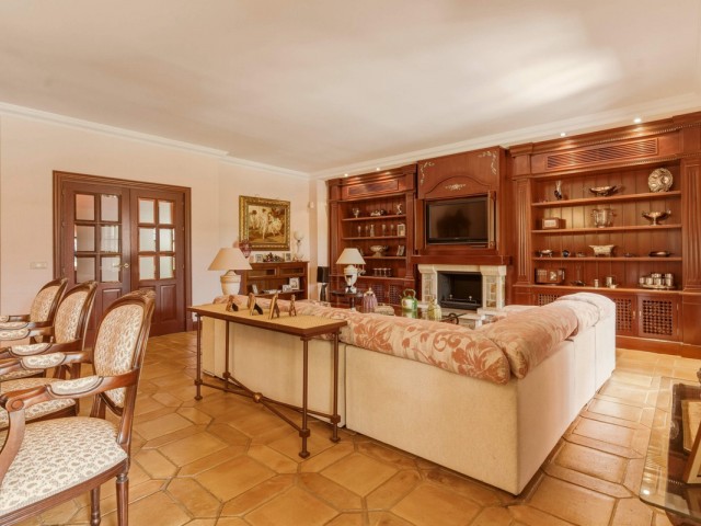 6 Schlafzimmer Villa in Guadalmina Alta