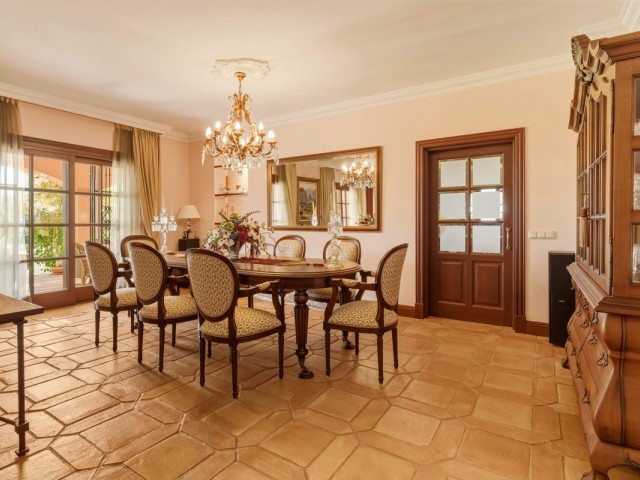 6 Schlafzimmer Villa in Guadalmina Alta