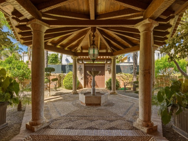 6 Schlafzimmer Villa in Guadalmina Alta