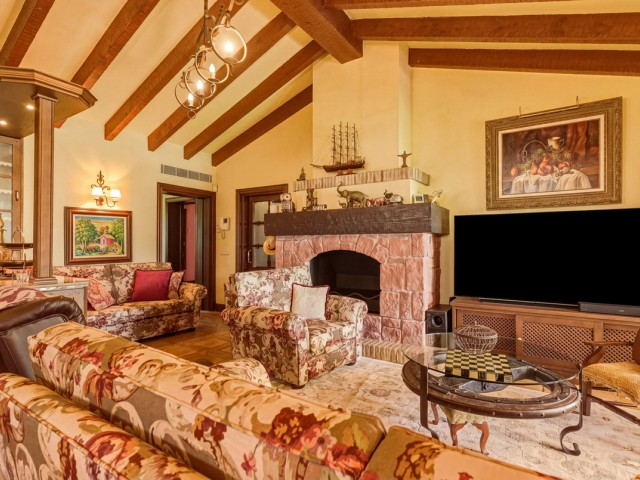 6 Schlafzimmer Villa in Guadalmina Alta
