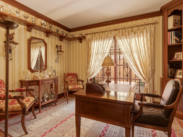 6 Schlafzimmer Villa in Guadalmina Alta