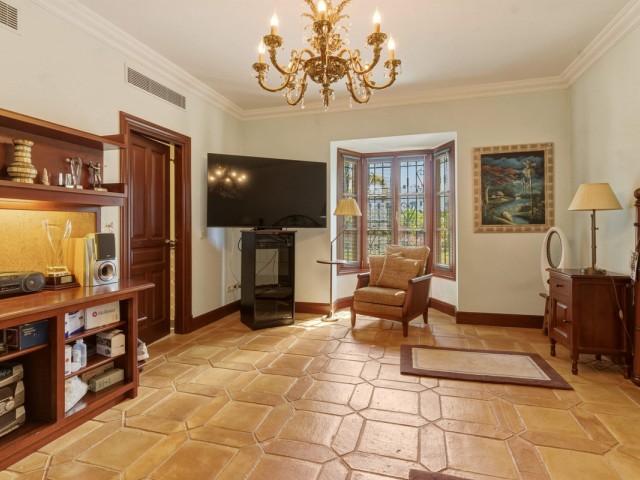 6 Schlafzimmer Villa in Guadalmina Alta