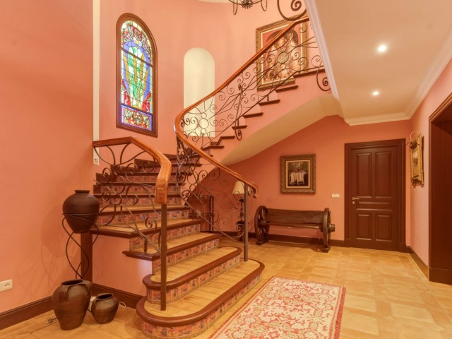 6 Schlafzimmer Villa in Guadalmina Alta