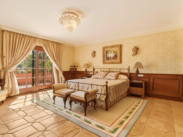 6 Schlafzimmer Villa in Guadalmina Alta