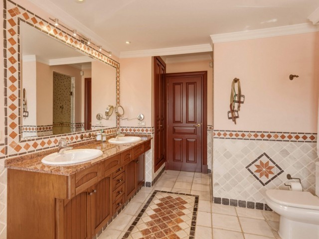6 Schlafzimmer Villa in Guadalmina Alta