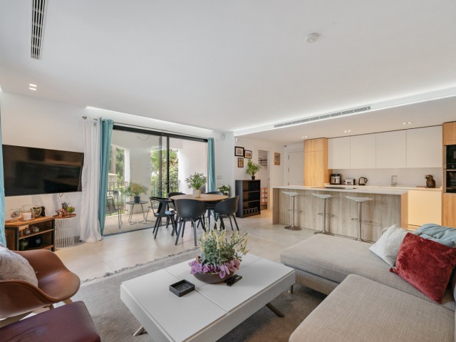 3 Bedrooms Apartment in Puerto Banús