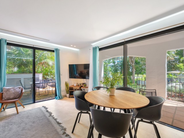 3 Bedrooms Apartment in Puerto Banús