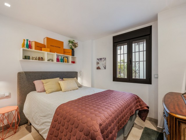 3 Bedrooms Apartment in Puerto Banús
