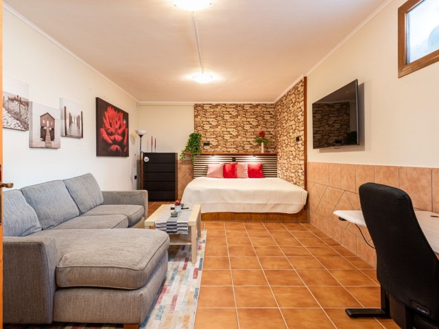 Villa con 4 Dormitorios  en Sierrezuela
