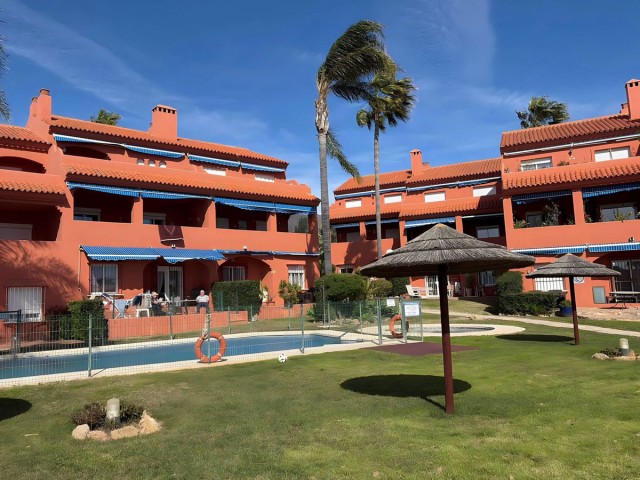 Appartement avec 2 Chambres  à Estepona