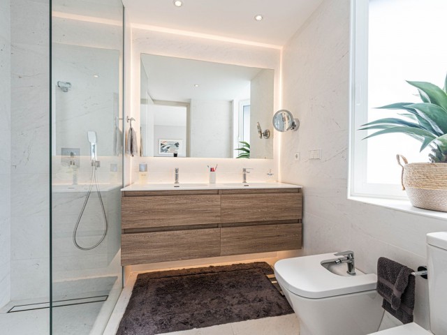 2 Bedrooms Apartment in Marbella