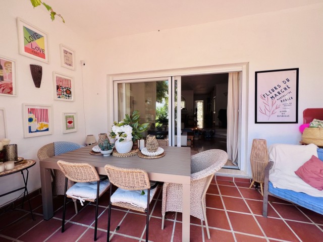 Townhouse El Paraiso - R5384656