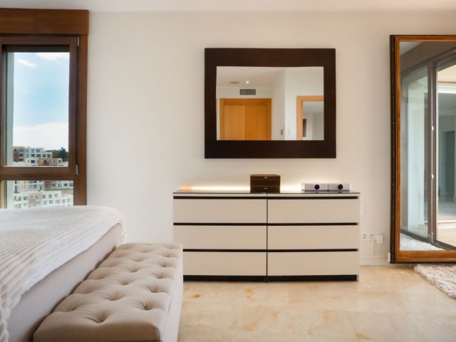 3 Bedrooms Apartment in Altos de los Monteros