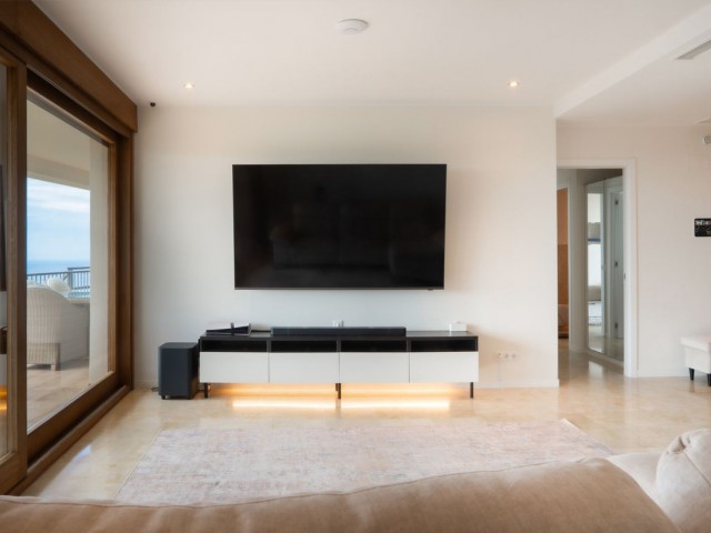 3 Bedrooms Apartment in Altos de los Monteros