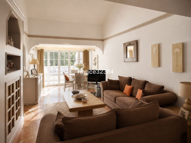 3 Schlafzimmer Reihenhaus in Nueva Andalucía