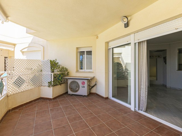 3 Soveroms Leilighet i Costabella