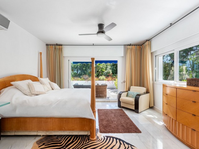 3 Schlafzimmer Villa in Nueva Andalucía