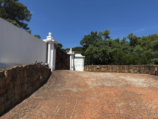 Villa avec 5 Chambres  à La Zagaleta