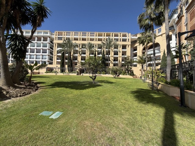2 Schlafzimmer Apartment in San Pedro de Alcántara