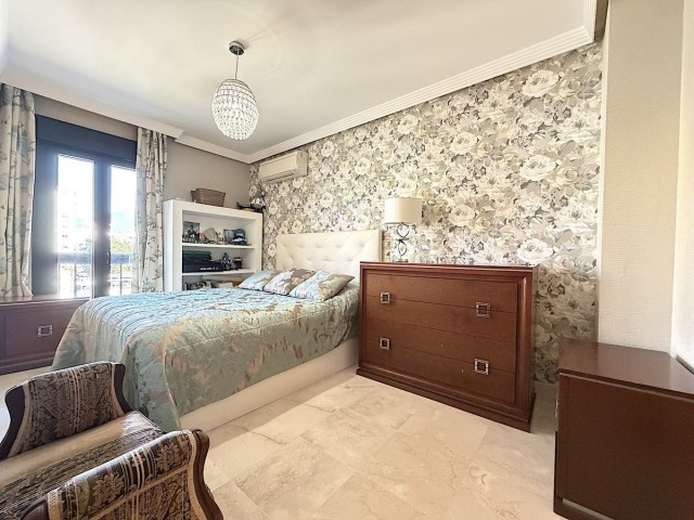 2 Schlafzimmer Apartment in San Pedro de Alcántara