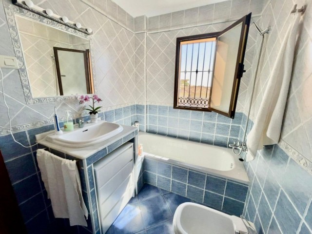 4 Bedrooms Villa in Benalmadena