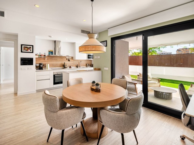 Appartement avec 2 Chambres  à Estepona