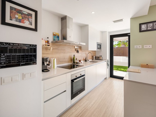 Appartement avec 2 Chambres  à Estepona
