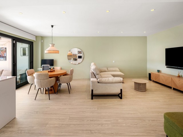 Appartement avec 2 Chambres  à Estepona